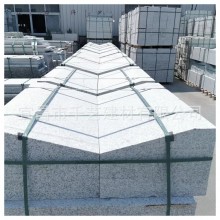 湖北石材廠(chǎng)家花崗巖石材芝麻灰芝麻白路沿石路牙石 路緣石側(cè)平石